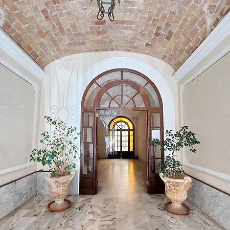 4Bnb - Quiriti Delightful Apartment Рим Екстериор снимка